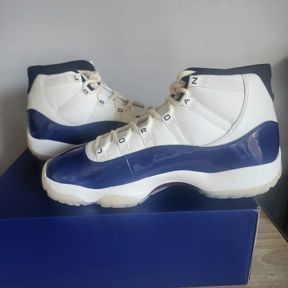 Air Jordan 11 'Rare Air'